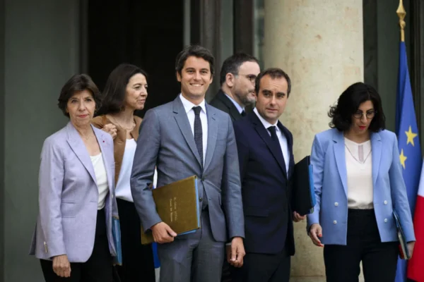Sébastien Lecornu Qui est son compagnon